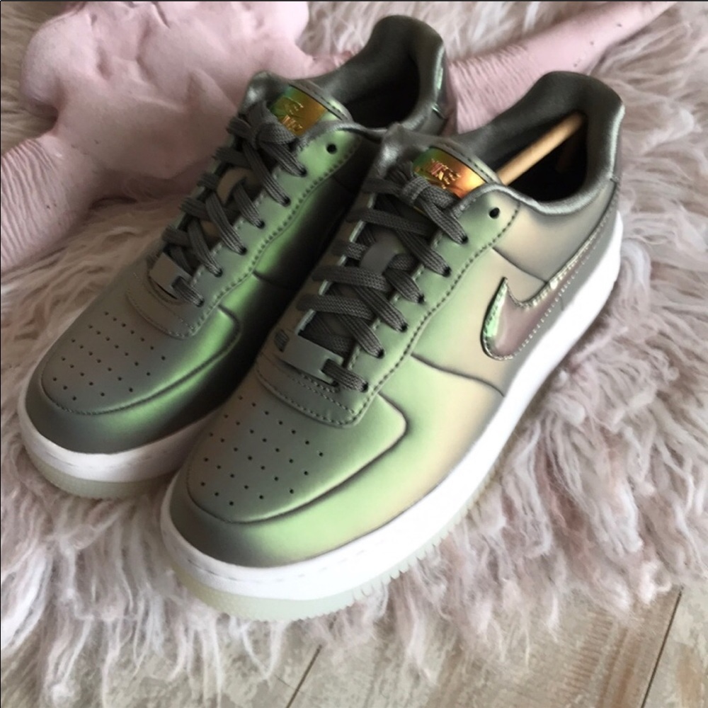 NWT Nike Air Force 1 upstep Premium LX - Picture 6 of 8